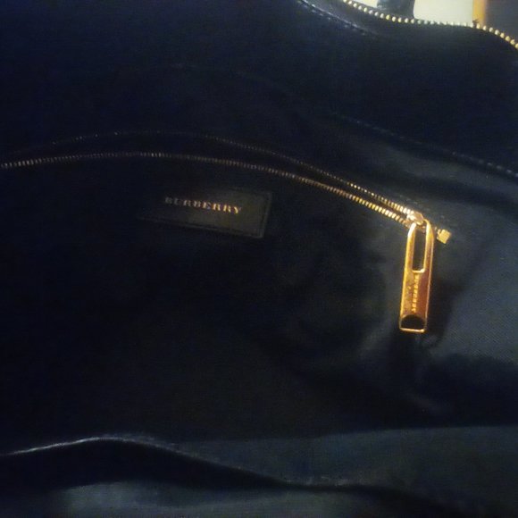 BURBERRY HERITAGE SATCHEL BAG PURSE - Picture 10 of 10
